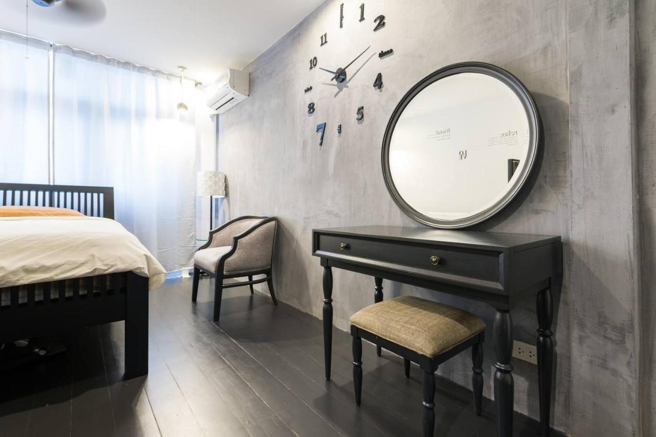 Inner Old Town 196 Chic Guesthouse - Self Check In กรุงเทพมหานคร ภายนอก รูปภาพ