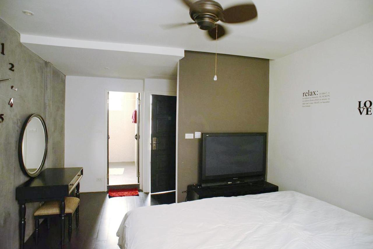 Inner Old Town 196 Chic Guesthouse - Self Check In กรุงเทพมหานคร ภายนอก รูปภาพ